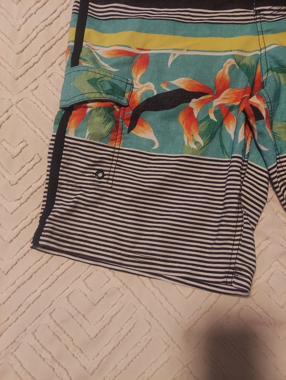 Mossimo Supply Co Mens Board Shorts Size 34 Floral Striped Swim Trunks Teal Oran